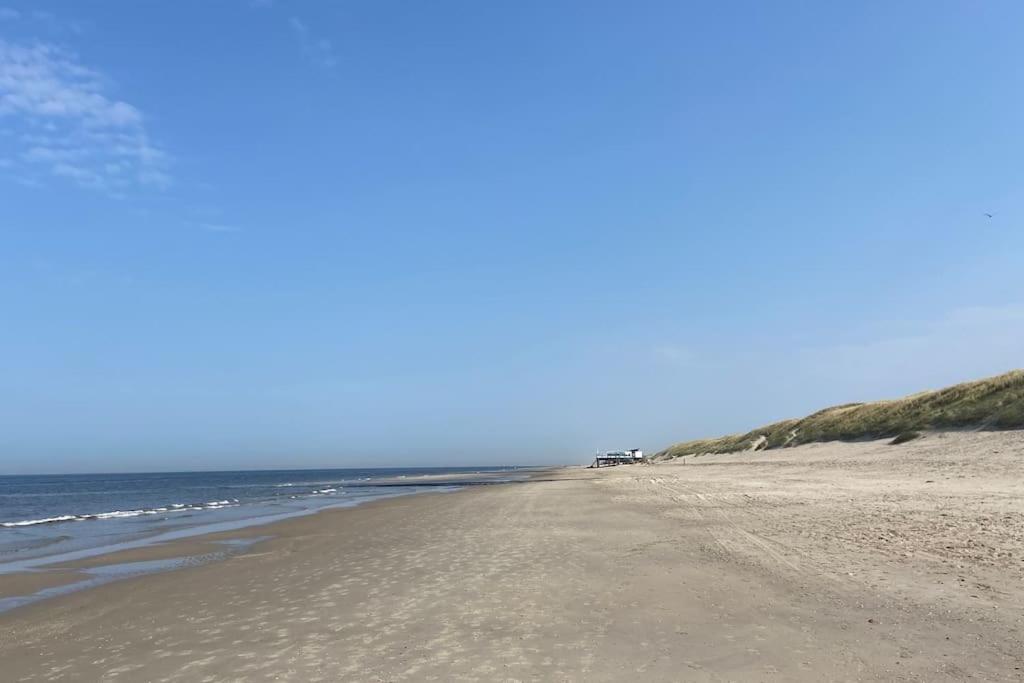 Bas, strandhuisje op 900 meter van zee & strand!, Callantsoog –  aktualizované ceny na rok 2023
