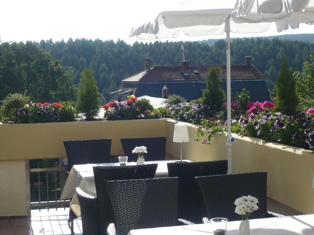 Balkón nebo terasa v ubytování Hotel Falkenstein