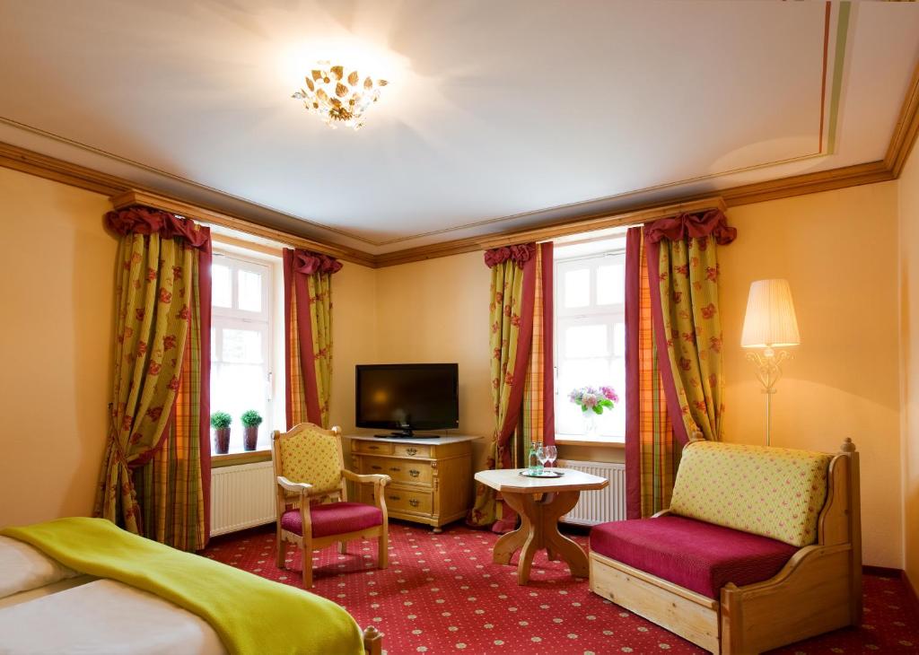 Romantik Hotel Knippschild - Standard Double Room