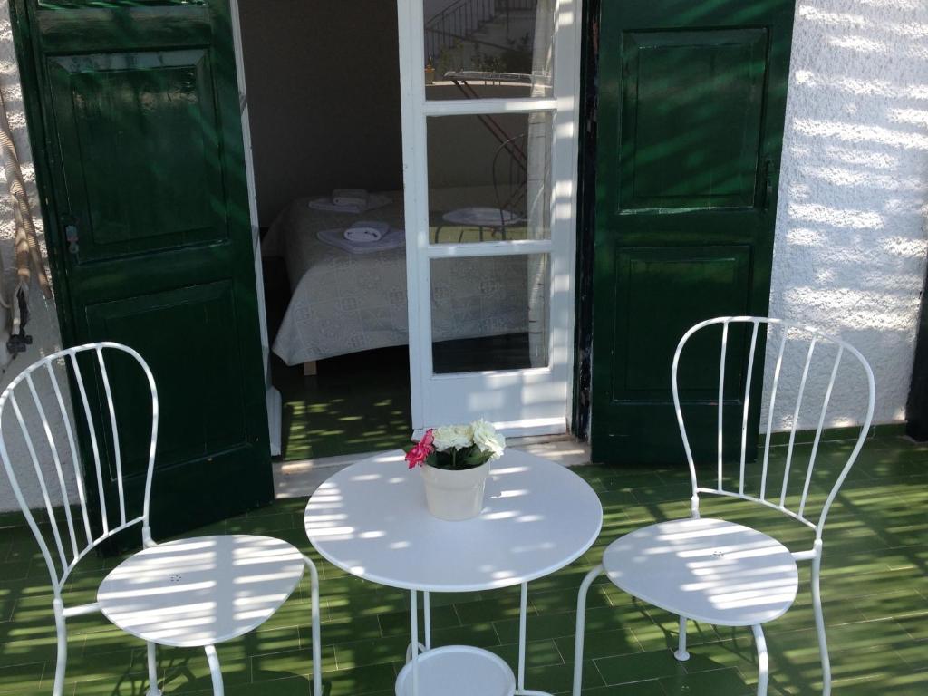 Patio nebo venkovní prostory v ubytování Villa Anesis