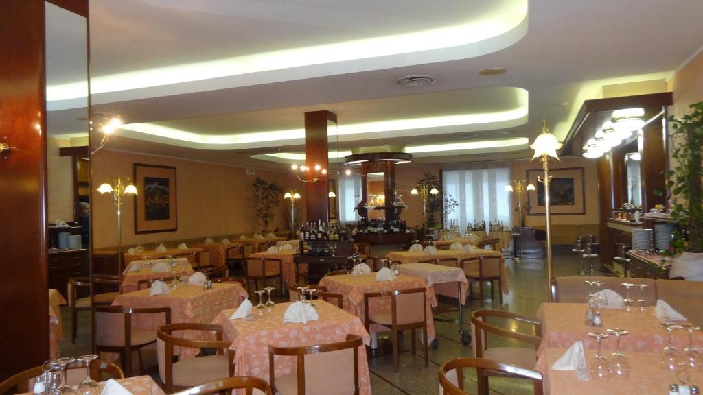 Restaurace v ubytování Le Gronde