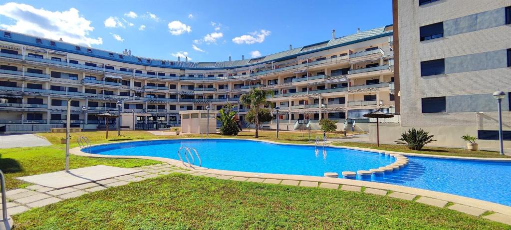 Bazén v ubytovaní Apartamento Sueños del Mar II by DENIA COSTA alebo v jeho blízkosti