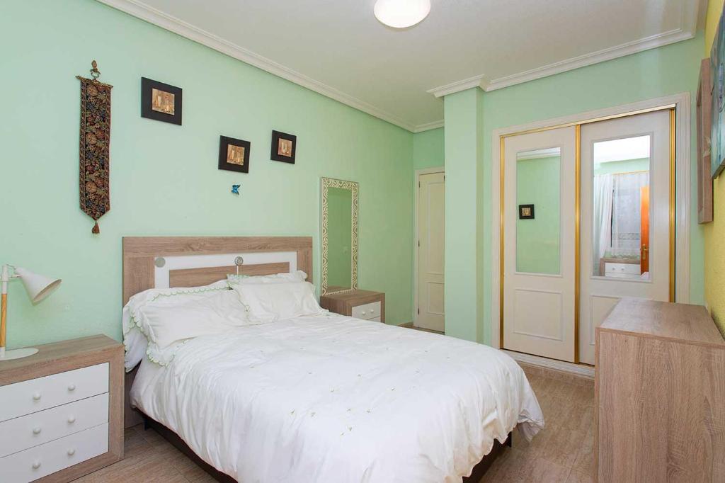CH La Paz Los Montesinos, Los Montesinos – Updated 2023 Prices