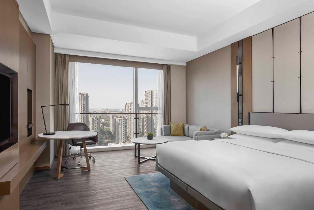 Jiaxing Marriott Hotel - Deluxe King Room