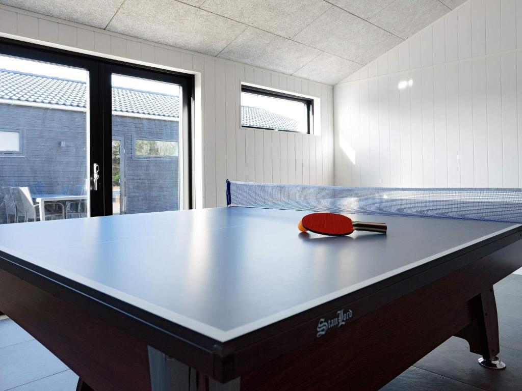 Stolní tenis v ubytování Holiday home Jerup LV nebo okolí