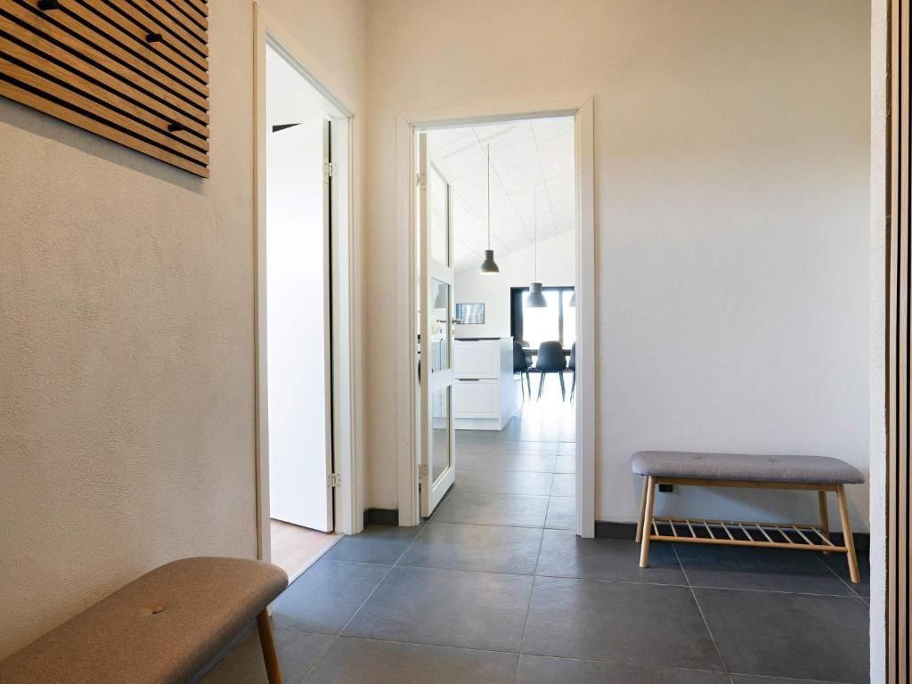 Kuchyň nebo kuchyňský kout v ubytování Holiday home Jerup LV