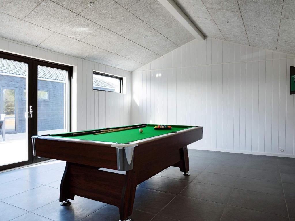 Biliár nebo kulečník v ubytování Holiday home Jerup LV