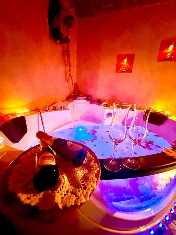Dormi nella SPA privata con letto ad acqua, sauna, doccia emozionale e kneipp