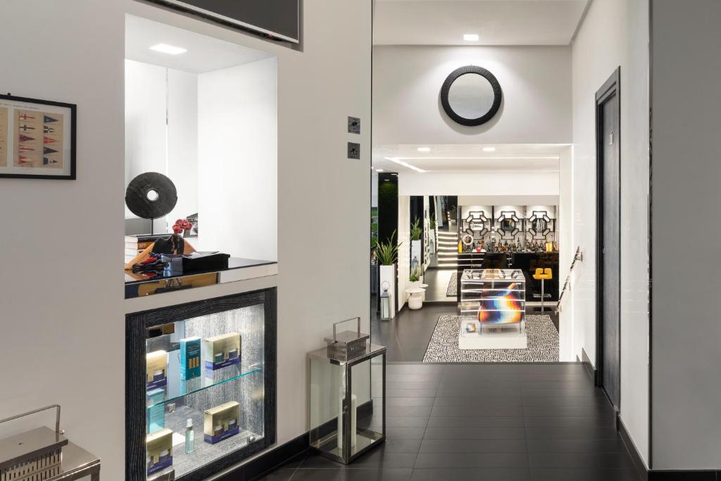 LHP Napoli Palace & SPA - Resim 17