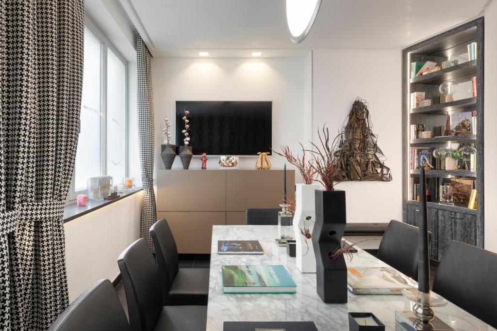 LHP Napoli Palace & SPA - Resim 19