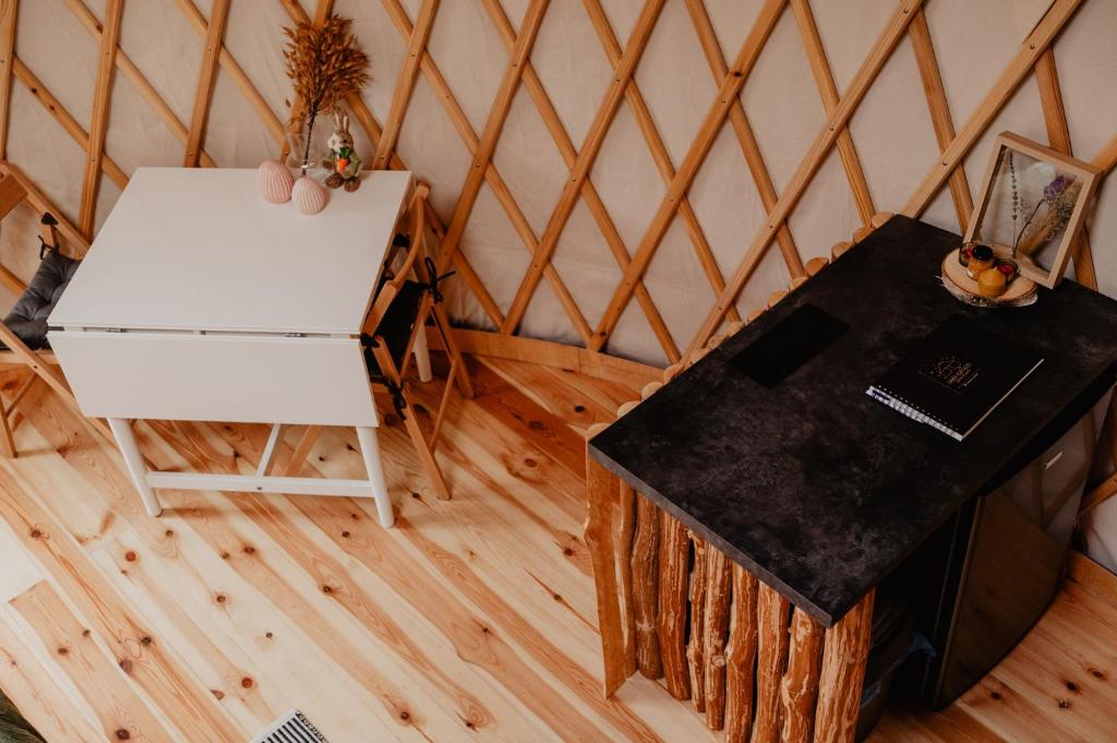 Fotografie z fotogalerie ubytování Glamping jurty Czapla v destinaci Wałcz