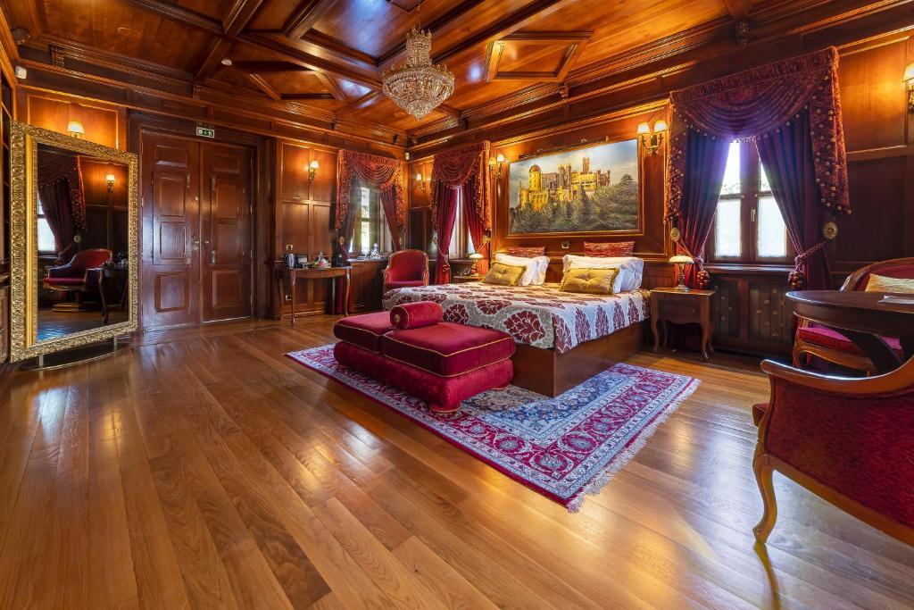 Sintra Marmoris Palace - 13