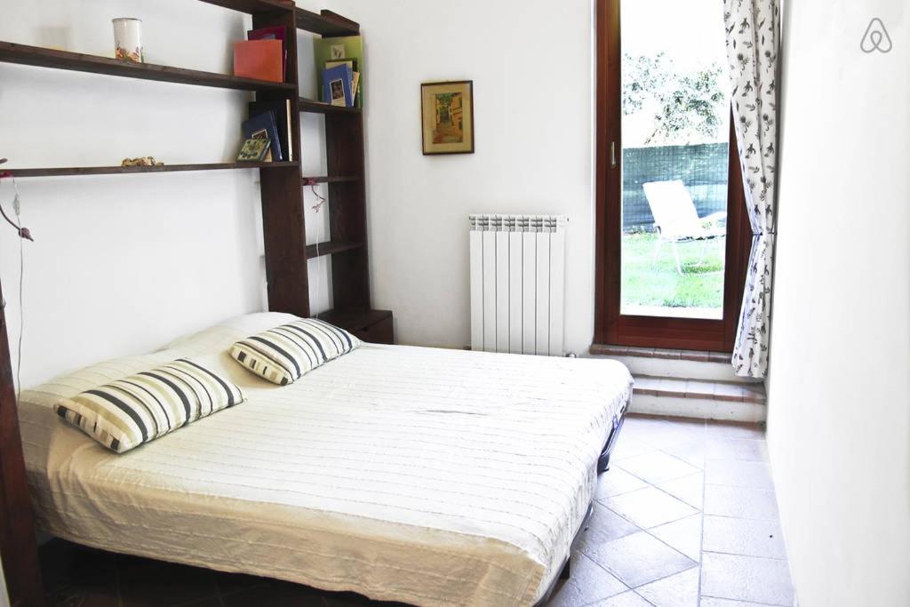Posteľ alebo postele v izbe v ubytovaní Tra Gli Olivi E La Riviera Del Conero