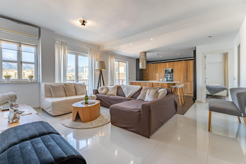 Zdjęcie z galerii obiektu Holiday Apartment Tres Coronas w mieście Fuengirola