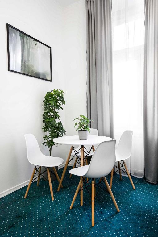 27Rooms Czapskich Great Location, Old Town - Family Room