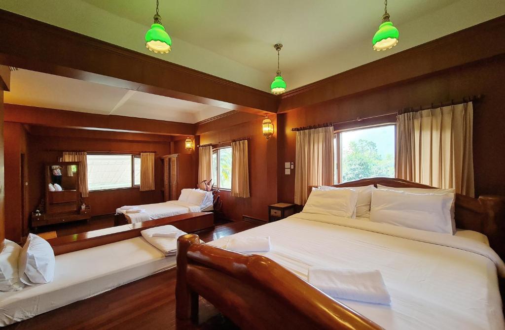 Phu Pha Phung Resort - Familia De Villas