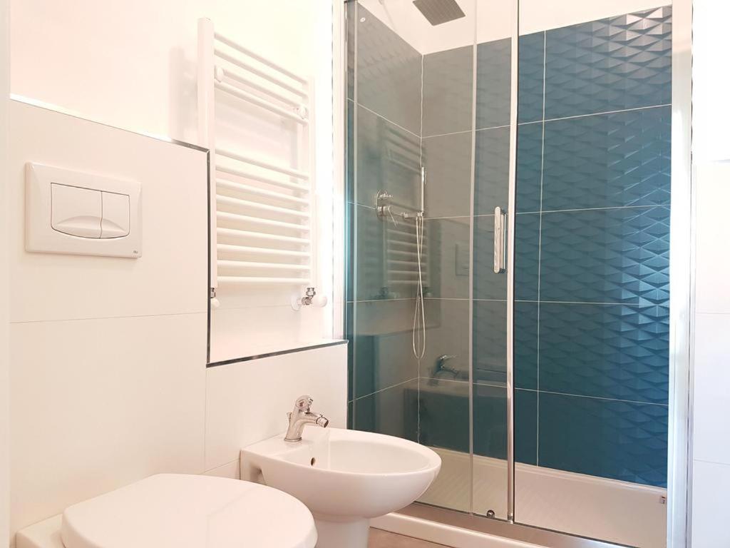 A bathroom at Il Gallo