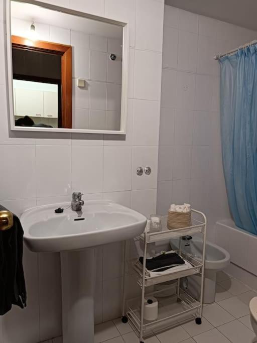 Kép Apto con piscina y vistas al mar szállásáról Benidormban a galériában