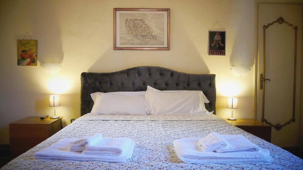 Postel nebo postele na pokoji v ubytování Bresbot B&B