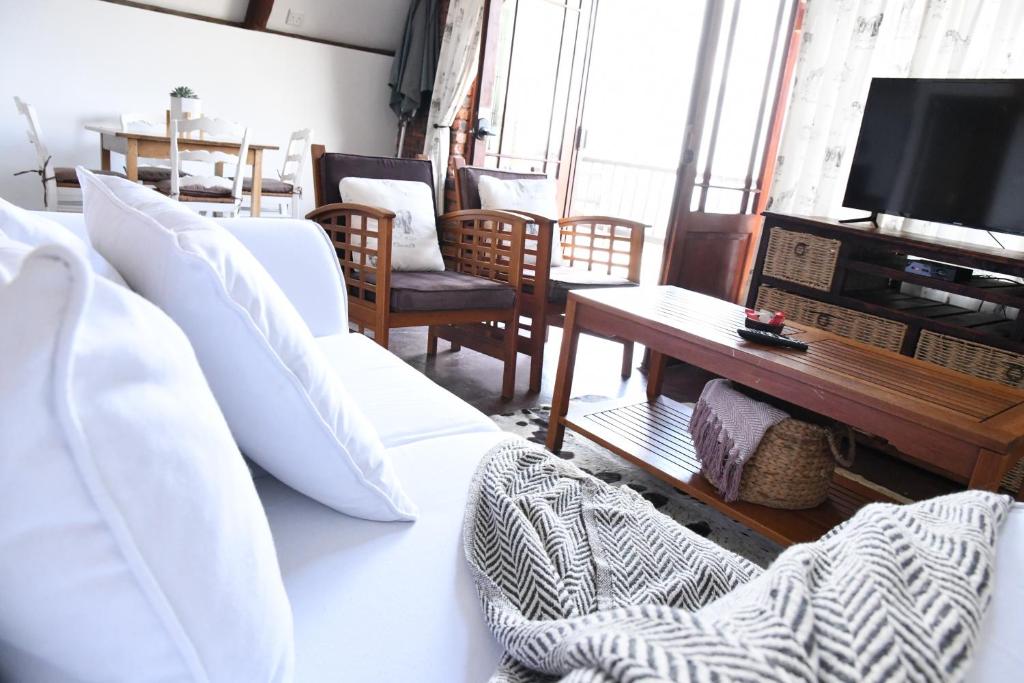 Bonnie View Game Lodge - Two-Bedroom Chalet