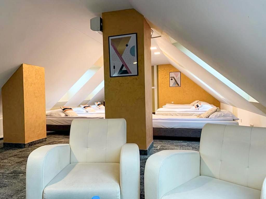 Hotel Fero Express POKOJE KLIMATYZOWANE AC - Resim 23