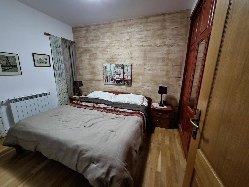 Villa Diana Apartments - Apartment With Pool View