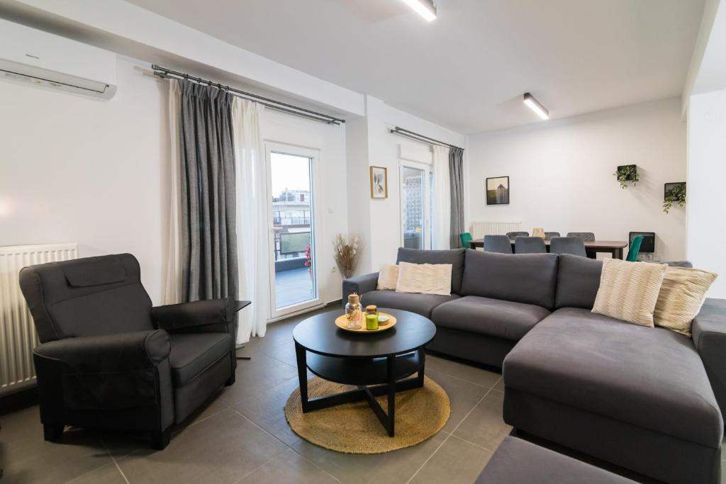 F & B Collection - 3 Bedroom Penthouse