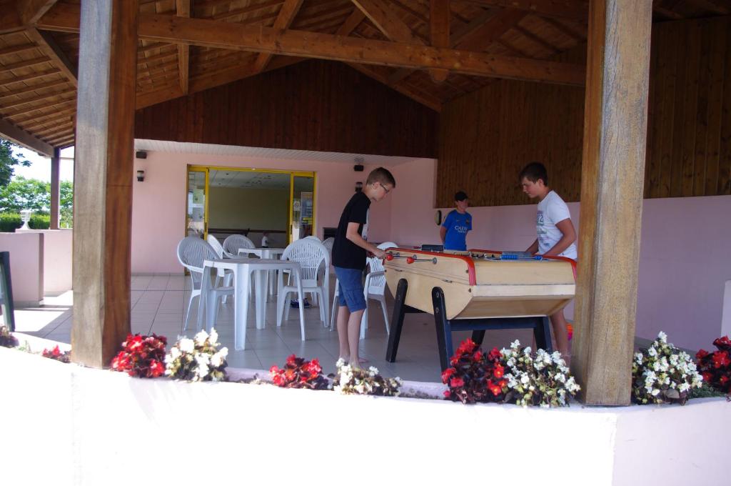 Hostia v ubytovaní Camping la Corniche