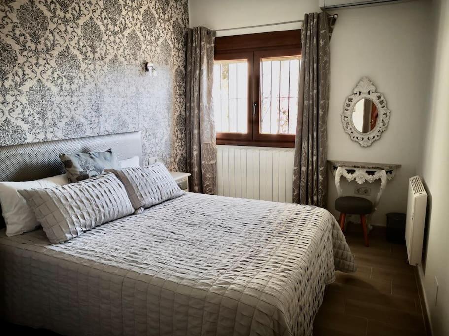 Zdjęcie z galerii obiektu Private villa with pool, Casa Torre Bonita w mieście Benalmádena