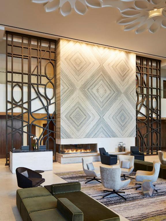 Posezení v ubytování Loews Chicago Hotel