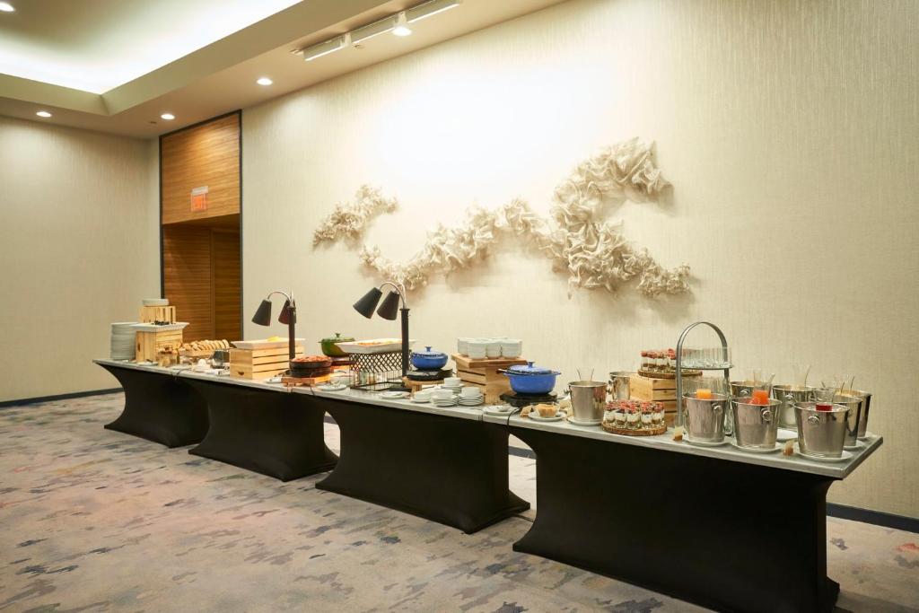 The Lofton Hotel Minneapolis, Tapestry Collection by Hilton photo