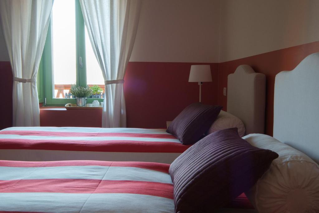 Agriturismo Il Belvedere - Chambre Familiale Avec Salle De Bain