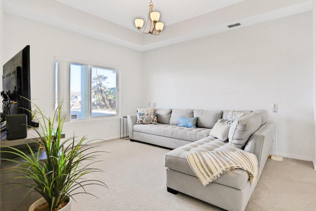 Oceanfront Cabana, New Smyrna Beach (updated prices 2024)