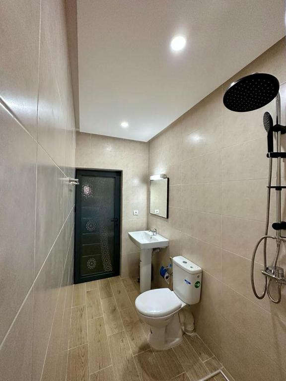 Koupelna v ubytování Hôtel Zaghro