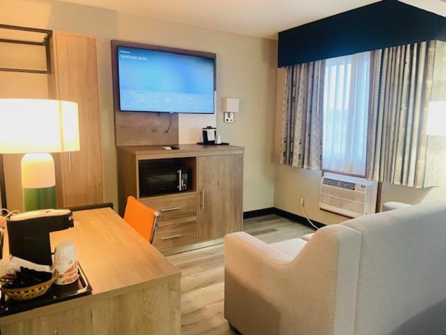 Quality Inn & Suites Ankeny-Des Moines - Suite Queen Con 2 Letti Queen - Non Fumatori