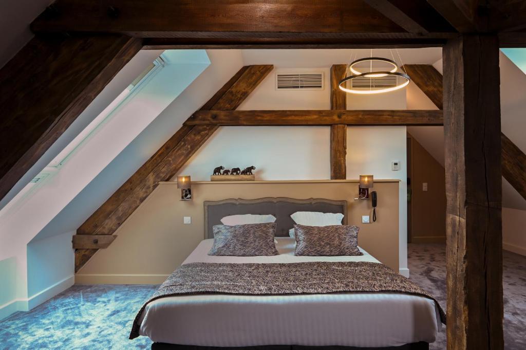 Belle Normandy - Prestige Room