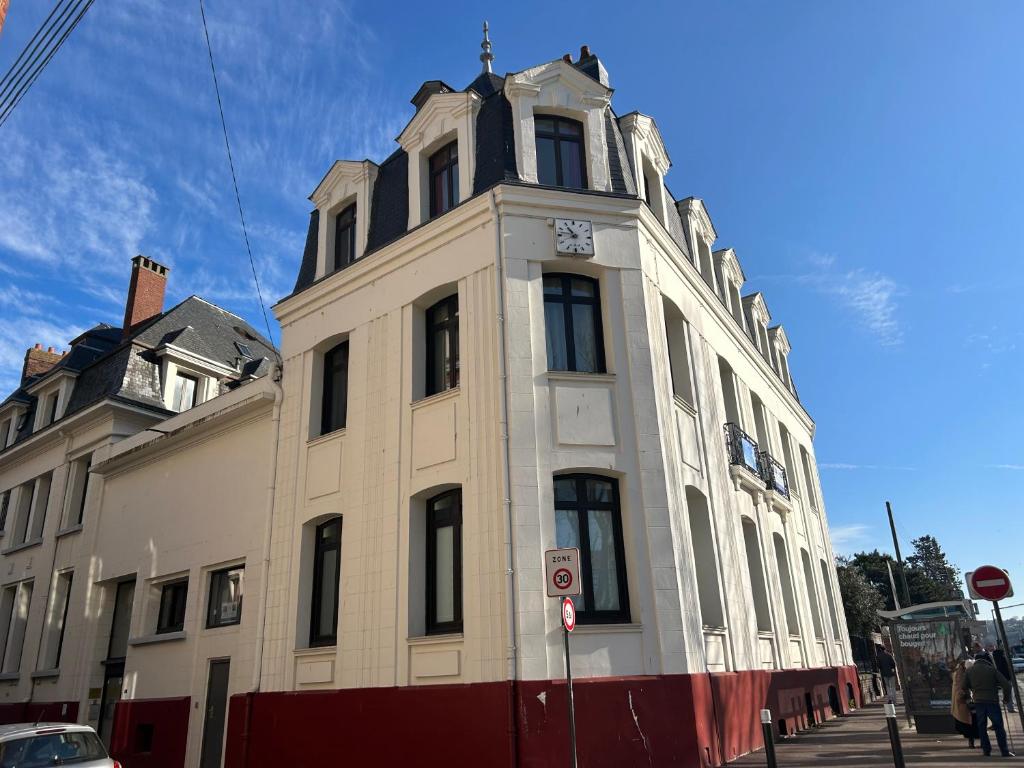 Budova, v ktorej sa apartmán nachádza