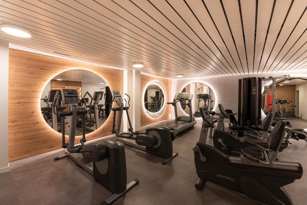 Fitness centrum a/nebo fitness zařízení v ubytování Victoria Hotel & Residence