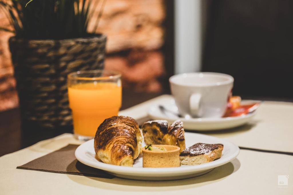 Hotel Diplomatic - Resim 18