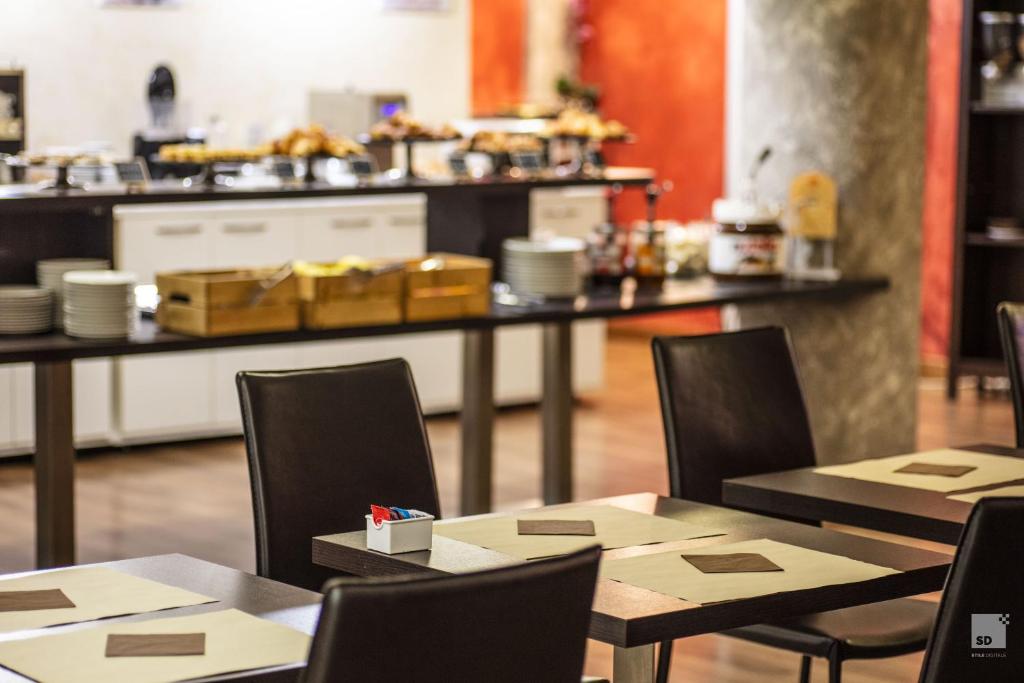 Hotel Diplomatic - Resim 33