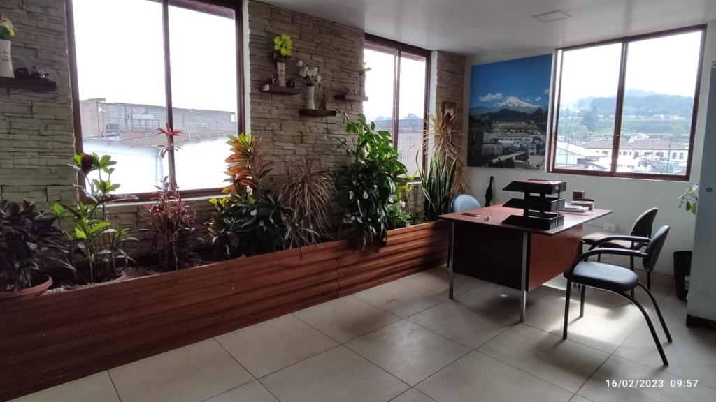 Nespecifikovaný výhled na hory nebo výhled na hory při pohledu z aparthotelu