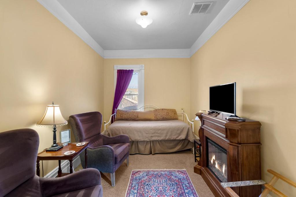 Hennessey House Bed and Breakfast - Chambre De Luxe Queen