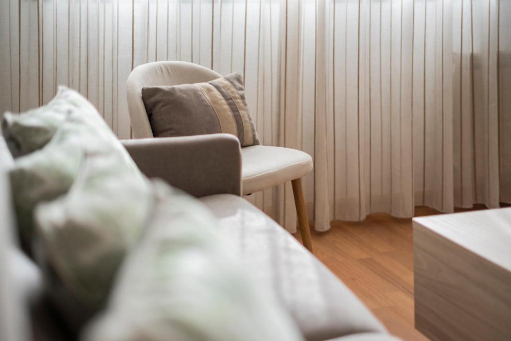 EnjoyGranada EMIR 4C + Parking - 12