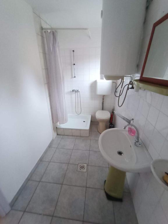 Kúpeľňa v ubytovaní Tassi Halászcsárda - Sügér ház