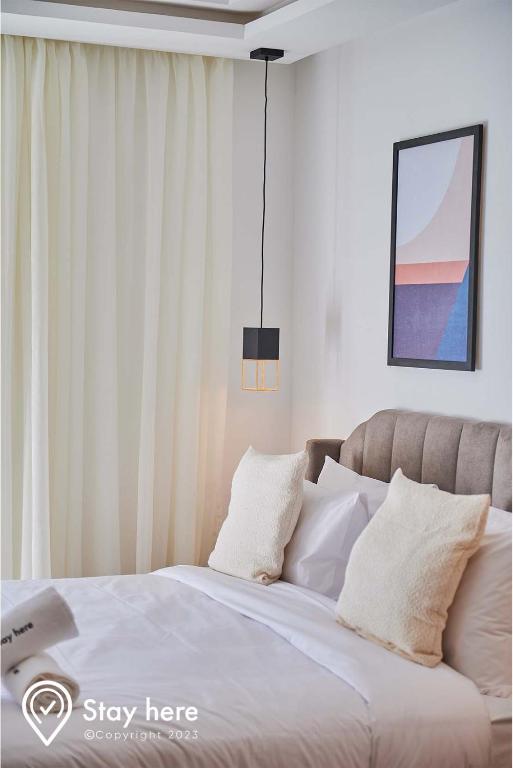 Postel nebo postele na pokoji v ubytování Stayhere Rabat - Hay Riad - Sophisticated Residence