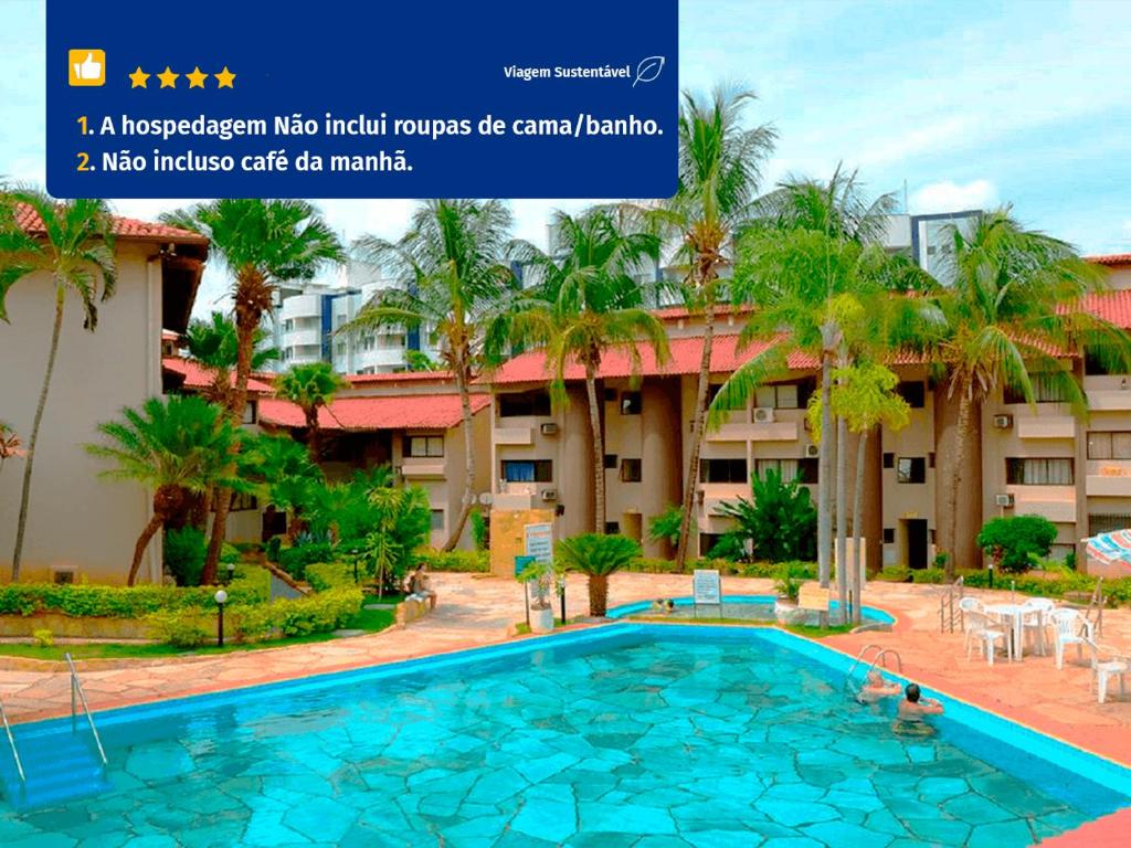 uma imagem de um hotel com uma imagem de uma piscina em Recanto das Águas Quentes - TURISMO em Rio Quente