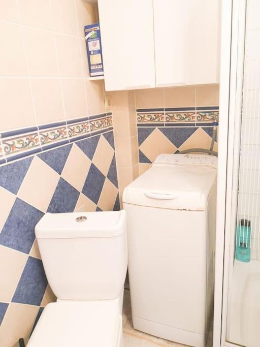 Fotografia z galérie ubytovania Lovely 1 Bed Apartment With Pool Near Amenities. v destinácii Torrevieja
