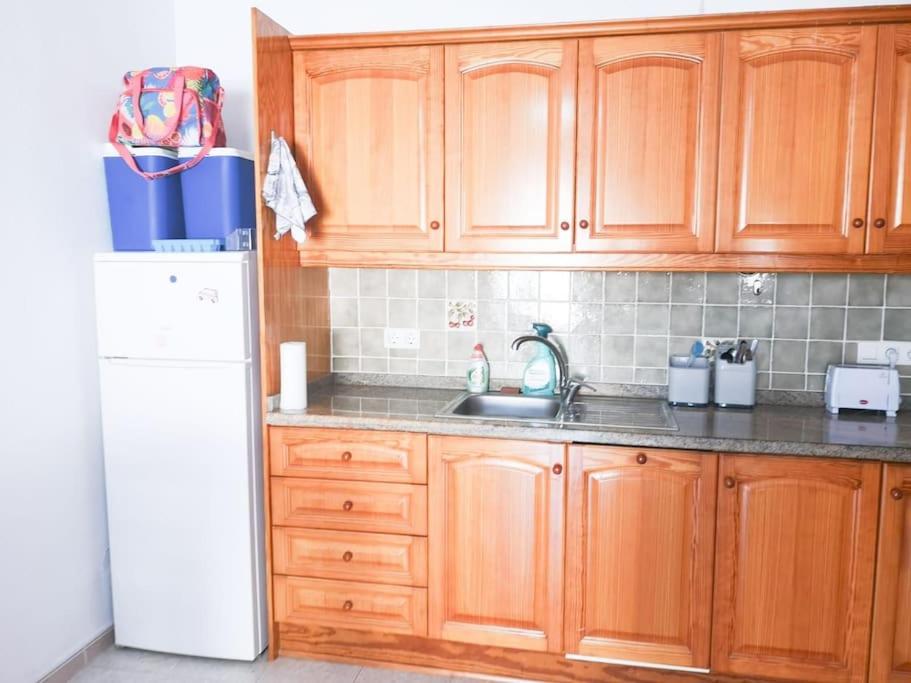 Fotografia z galérie ubytovania Lovely 1 Bed Apartment With Pool Near Amenities. v destinácii Torrevieja
