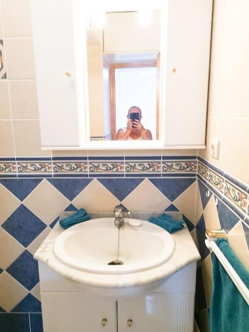 Fotografia z galérie ubytovania Lovely 1 Bed Apartment With Pool Near Amenities. v destinácii Torrevieja