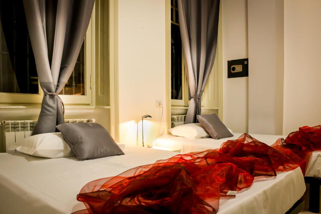 Hotel RossoVino Milano - Resim 16